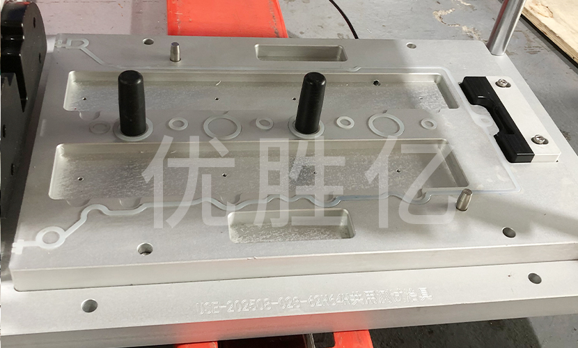 发动机罩盖气密性检测案例分享