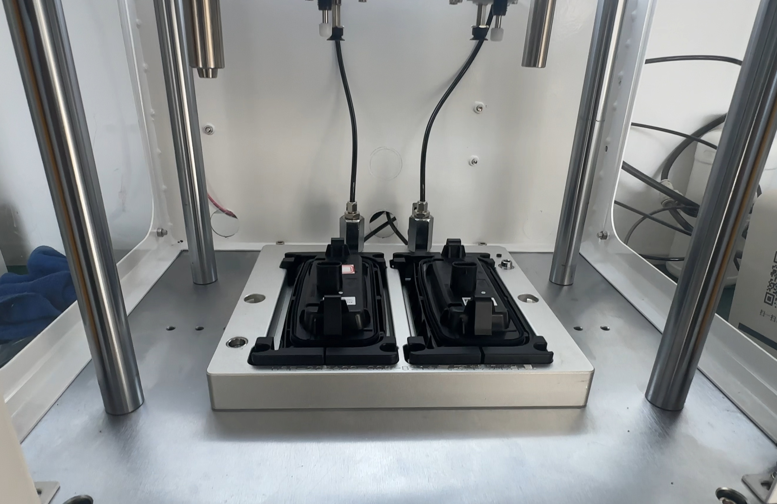 汽车后备箱门把手